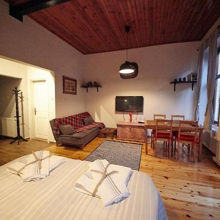 דירות איסטמבול Studio At The Heart Of Taksim מראה חיצוני תמונה